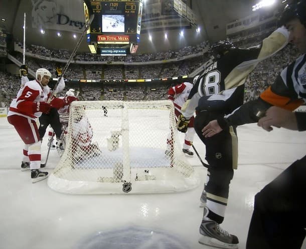 Penguin Hossa
