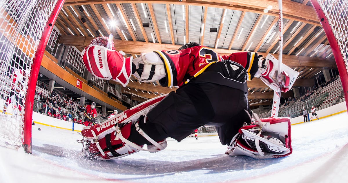 Calgary Hitmen blueliner Carter Yakemchuk ranked 13th on Bob