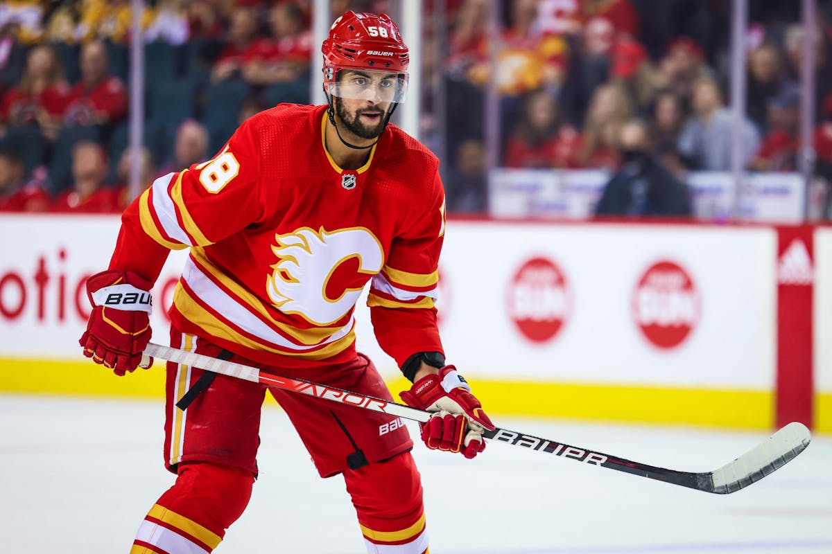 Review: Flames Alternate Jersey —