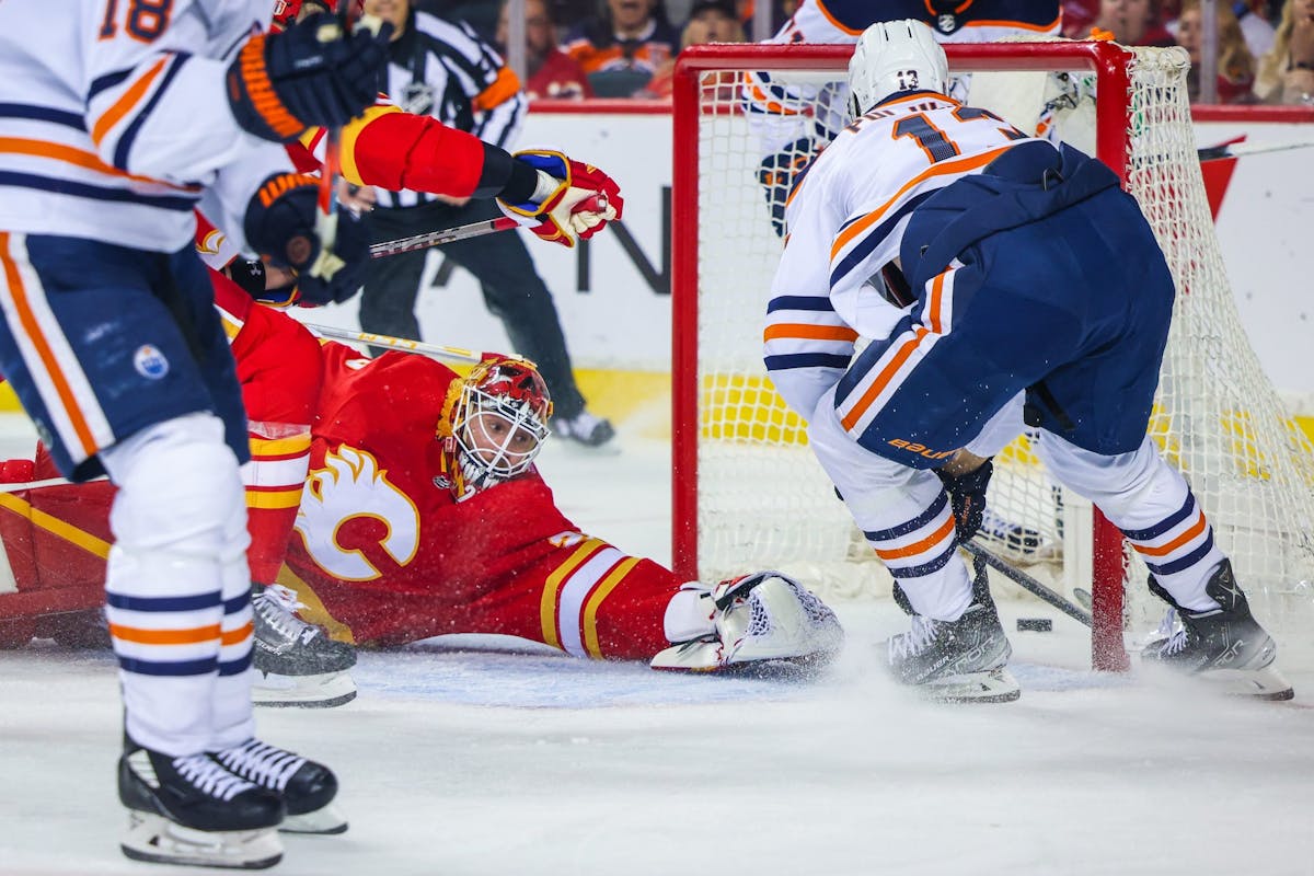 Photos: Oilers vs Flames, Game 5
