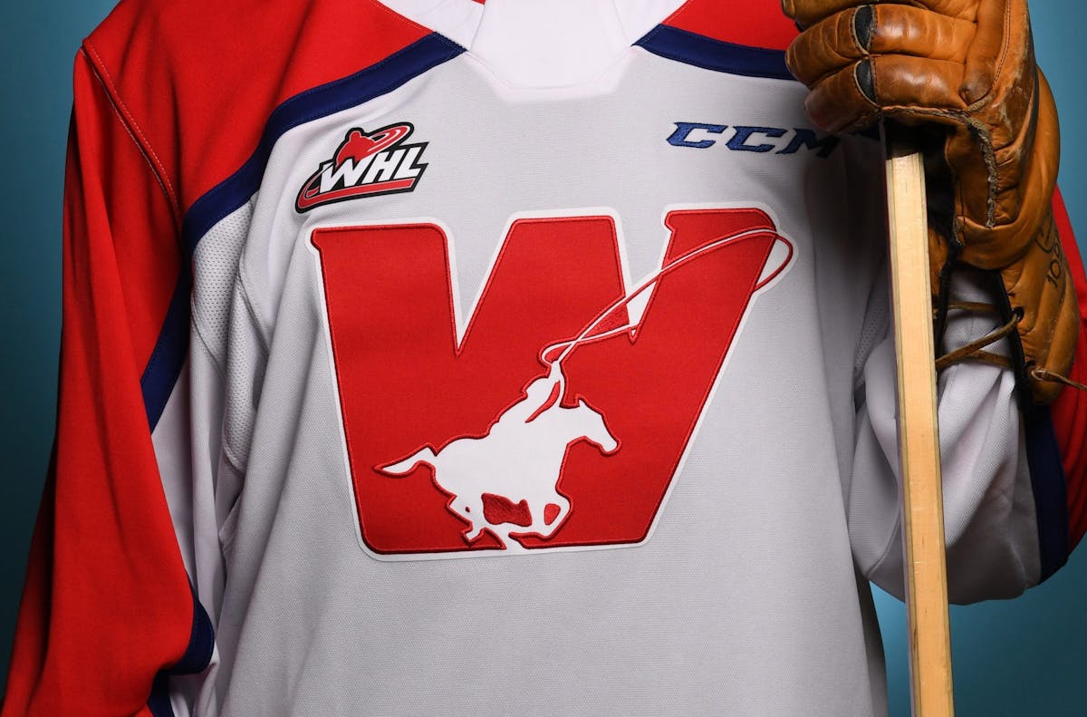 A first look at the new Calgary Wranglers uniforms - The Win Column