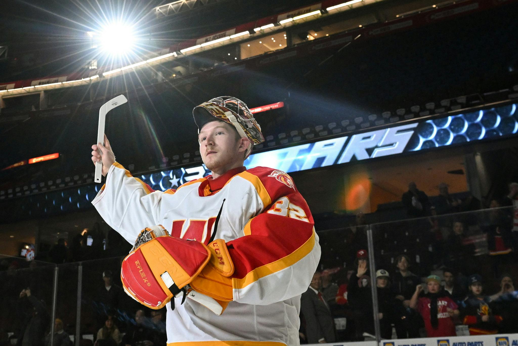 The Best Goalie NOT In The NHL… (One Of The TOP PROSPECTS IN THE WORLD?) Calgary  Flames, Dustin Wolf 