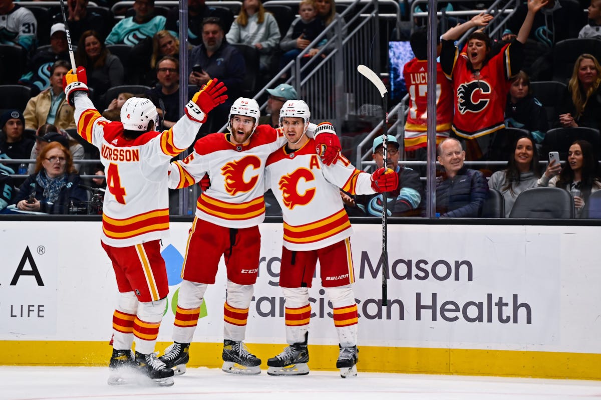 Flames rebound from ugly loss with impressive win vs. Kraken