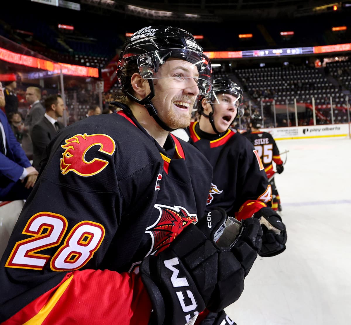 20 Days, 20 Questions: What’s taking so long with Brennan Othmann’s contract?