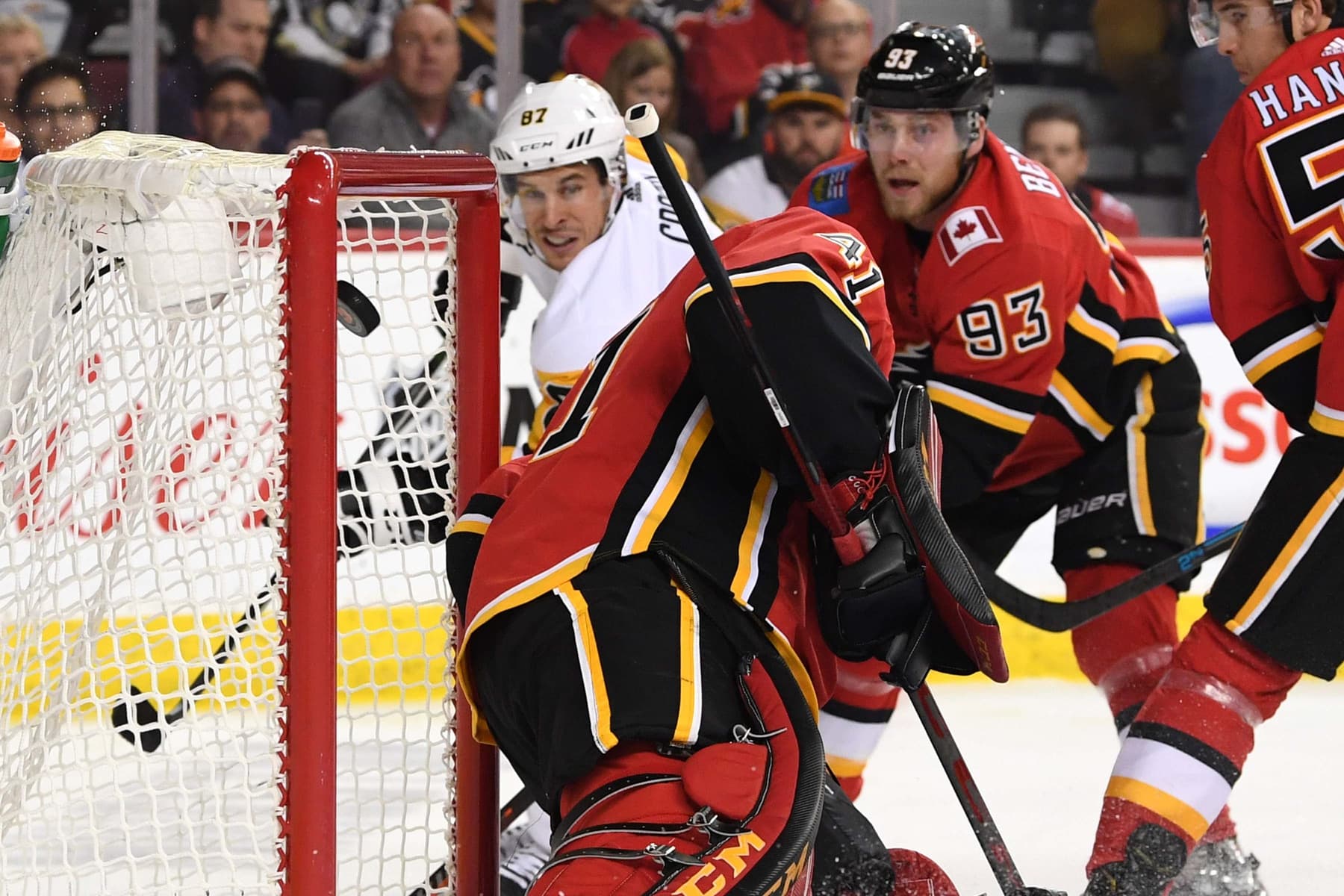 Mike Smith scored against